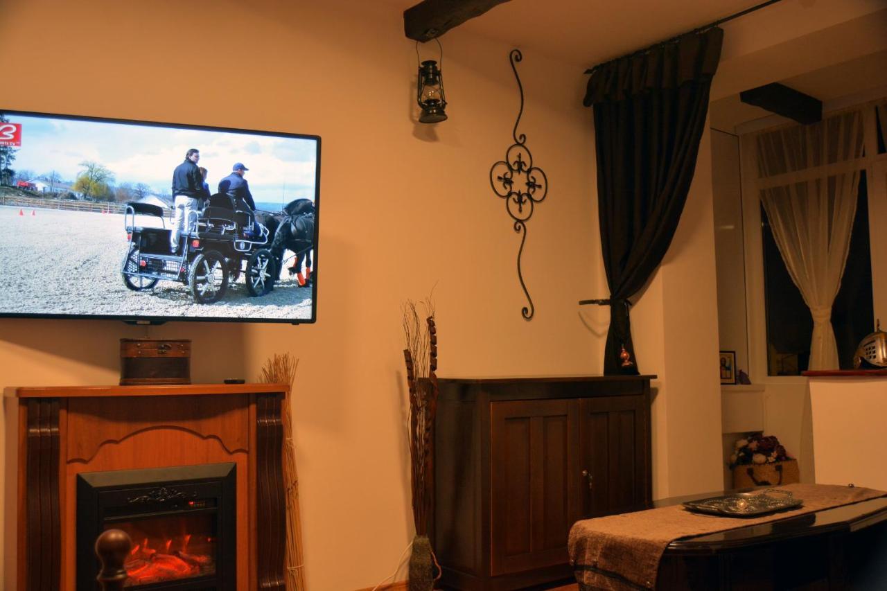 Apartament Medieval Predeal Zewnętrze zdjęcie